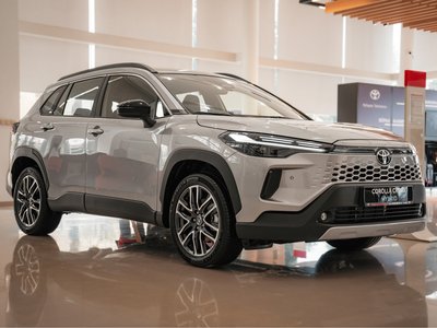 Toyota Corolla Cross, 2026