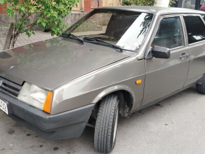Lada (VAZ) 21099, 2000