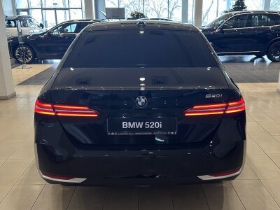 BMW 520, 2025