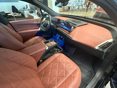 BMW iX xDrive40, 2023