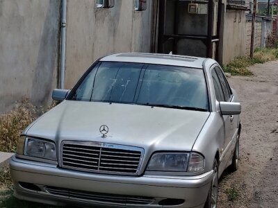 Mercedes-Benz C 230, 1999