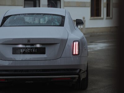 Rolls-Royce Spectre, 2025
