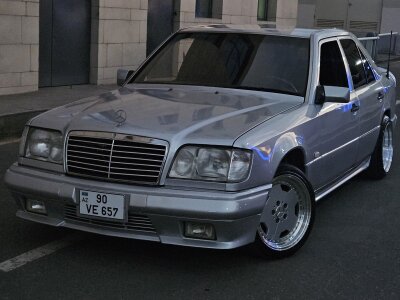 Mercedes-Benz E 320, 1994