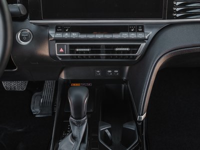 Toyota Camry, 2026