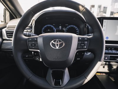 Toyota Camry, 2026