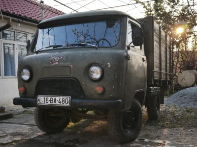 UAZ 3303 yük maşını