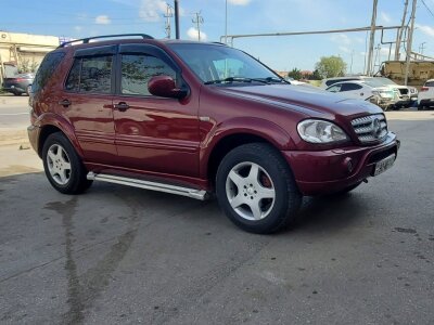 Mercedes-Benz ML 270, 2001