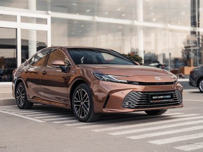 Toyota Camry, 2026