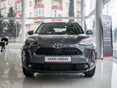 Toyota Yaris Cross, 2026