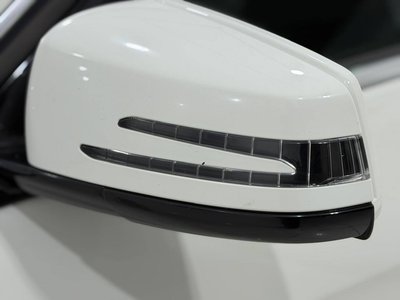 Mercedes-Benz E 300, 2010