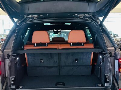 BMW X7, 2025