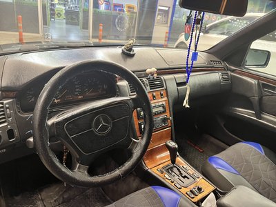 Mercedes-Benz E 240, 1998
