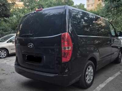 Hyundai H-1, 2010
