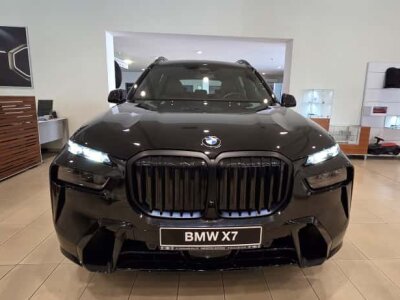 BMW X7, 2025