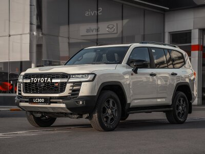 Toyota Land Cruiser, 2026