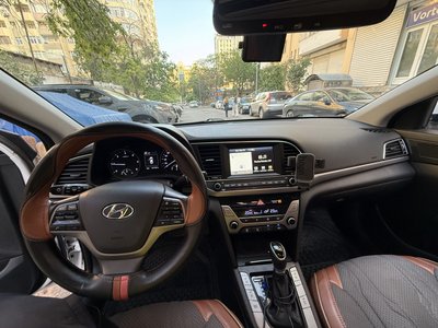 Hyundai Avante, 2016