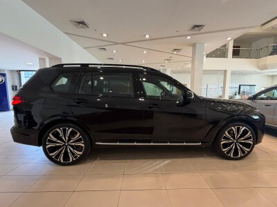 BMW X7, 2026
