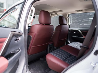 Mitsubishi Pajero Sport, 2025