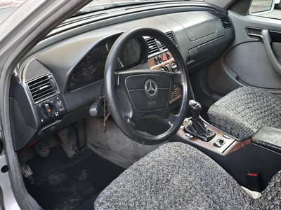Mercedes-Benz C 220, 1999