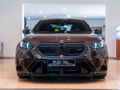 BMW M5, 2025