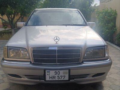 Mercedes-Benz C 240, 2000