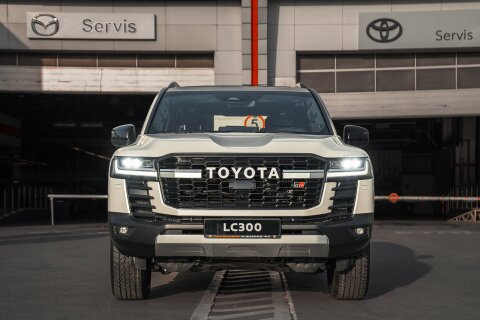 Toyota Land Cruiser, 2026