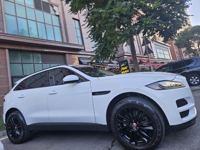 Jaguar F-Pace, 2017