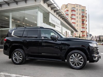 Toyota Land Cruiser, 2026