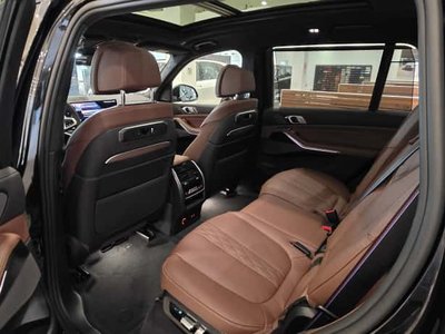 BMW X7, 2025