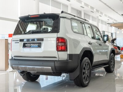 Toyota Land Cruiser Prado, 2026