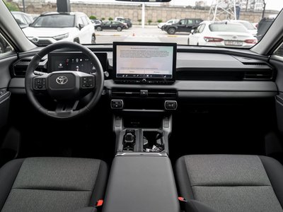 Toyota RAV4, 2026