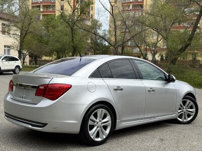 Chevrolet Cruze, 2012
