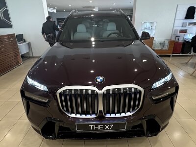 BMW X7, 2023