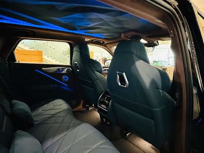 BMW XM, 2025