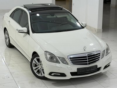 Mercedes-Benz E 300, 2010