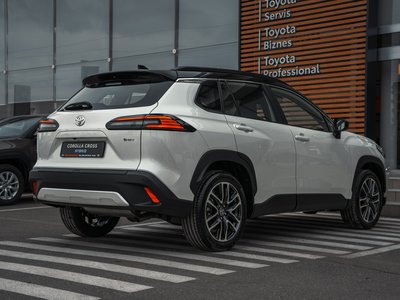 Toyota Corolla Cross, 2026