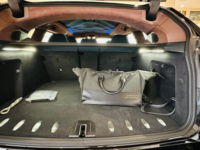 BMW XM, 2025