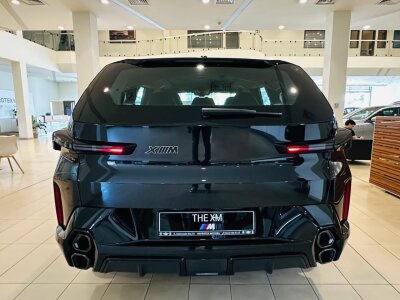 BMW XM, 2025