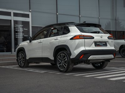 Toyota Corolla Cross, 2026