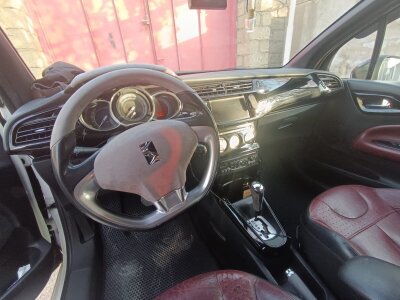 Citroen DS3, 2012