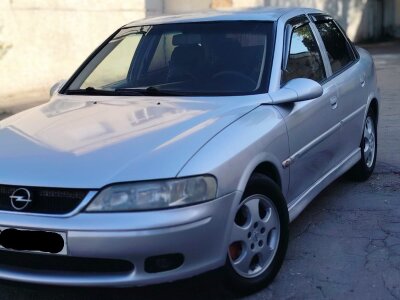 Opel Vectra, 2000