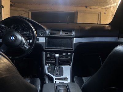 BMW 525, 2001
