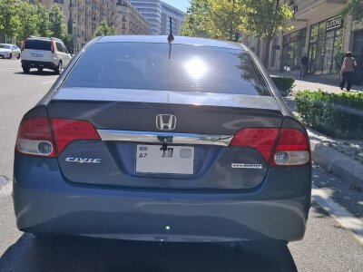 Honda Civic, 2010