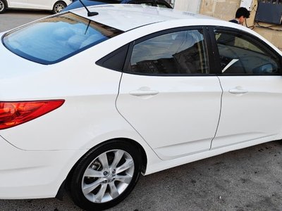 Hyundai Accent, 2013