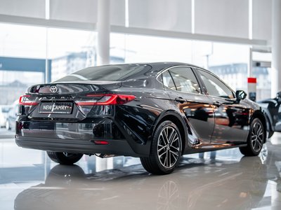Toyota Camry, 2026