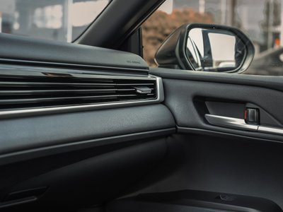 Toyota Camry, 2026