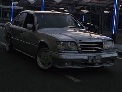 Mercedes-Benz E 320, 1994
