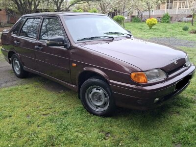 Lada (VAZ) 2115, 2001
