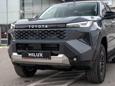 Toyota Hilux, 2025