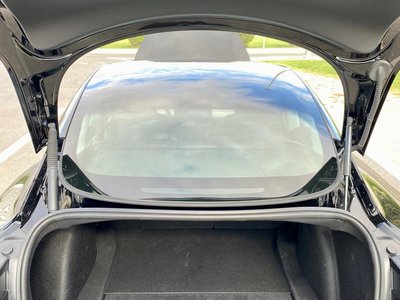 Tesla Model 3, 2021